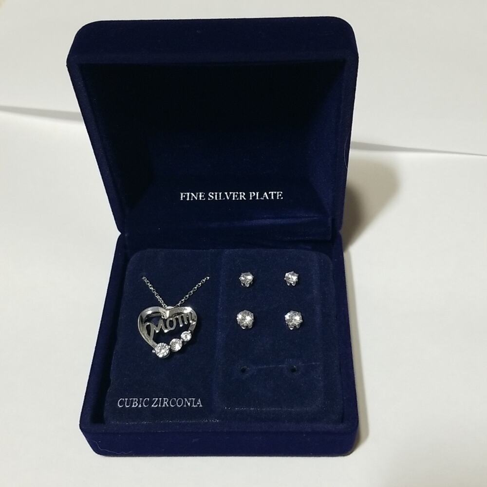 Dancraft Fine Silver Plate "Mom" Necklace set Cubic Zirconia